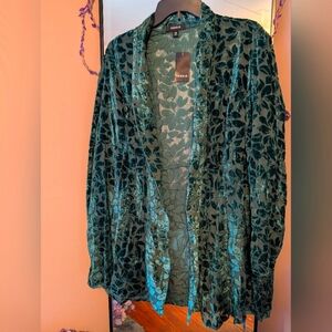 NWT Torrid Velvet Flocked Chiffon Jacket